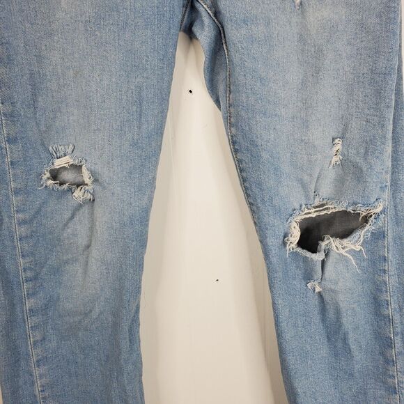 Levis Wedgie Straight Jeans High Rise Light Wash Ripped Knee 90s Mom Womens 30 - Picture 4 of 11